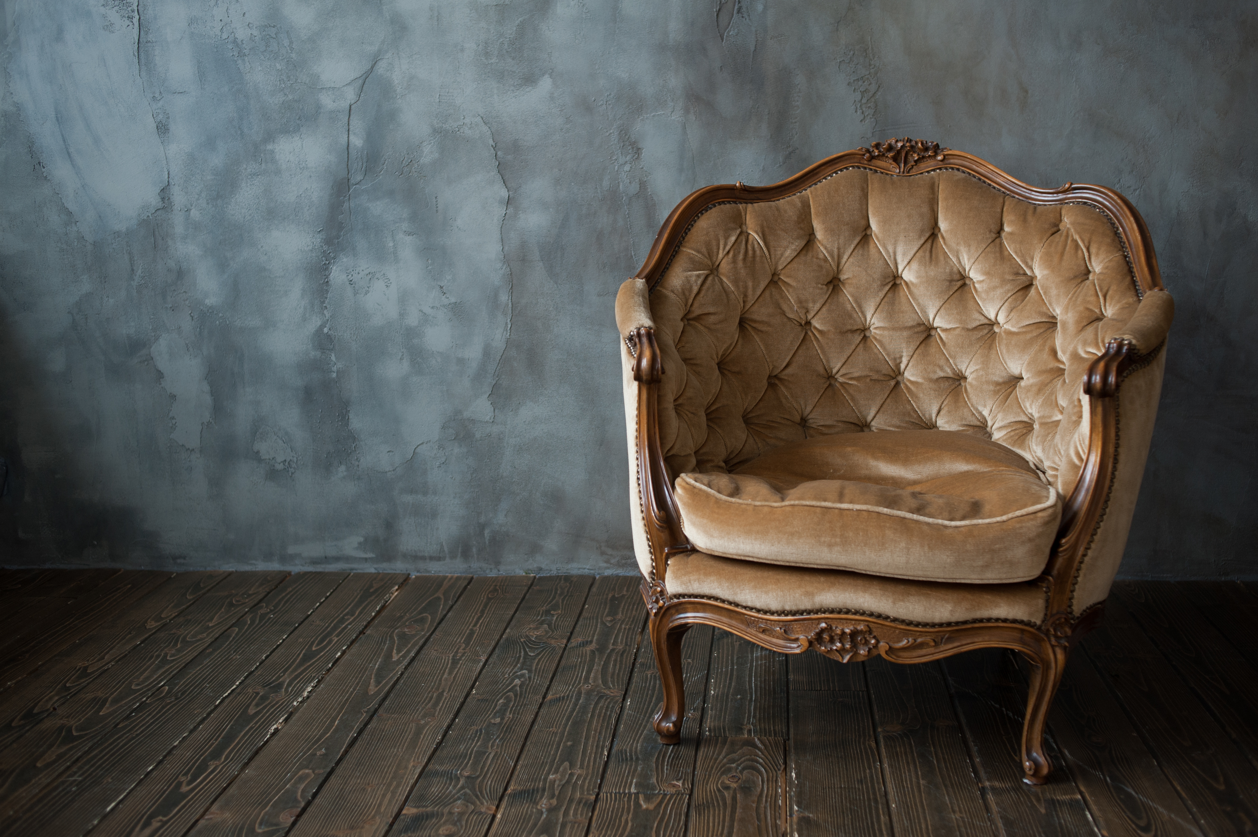 Antique chair at Mississippi Antique Showcase May 2 & 3